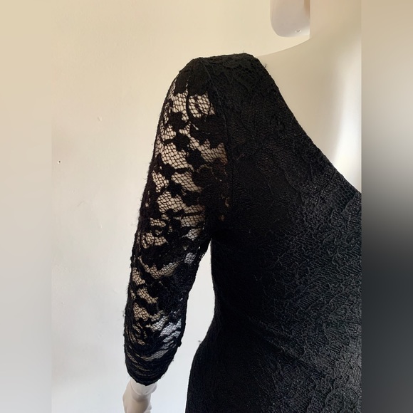 Guess Lace Little Black Dress - Picture 5 of 7